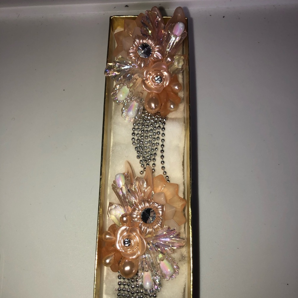 Flower earrings